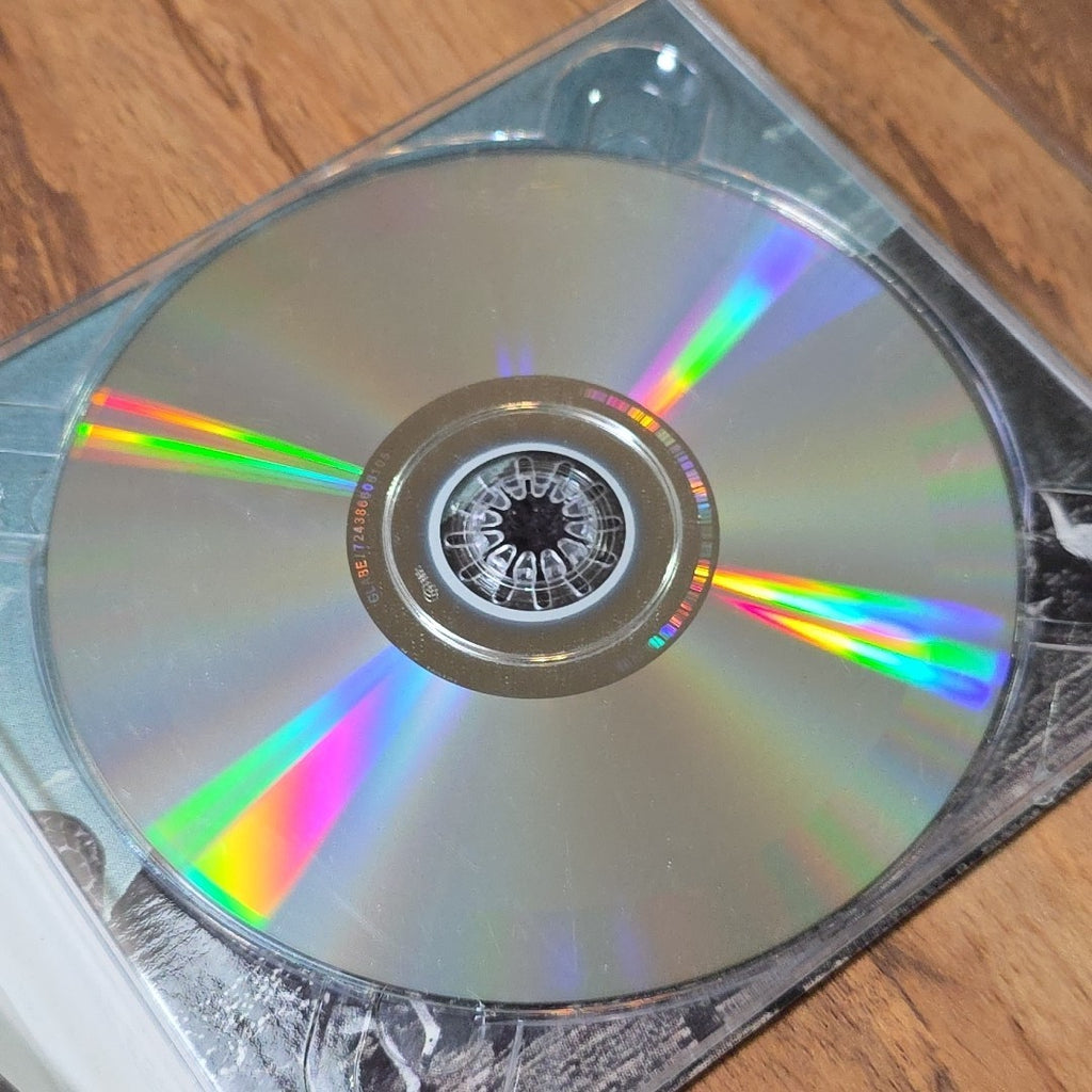 Kary Ng - Love And Hate CD Album 2004 Cantopop 吳雨霏 Ping Pung