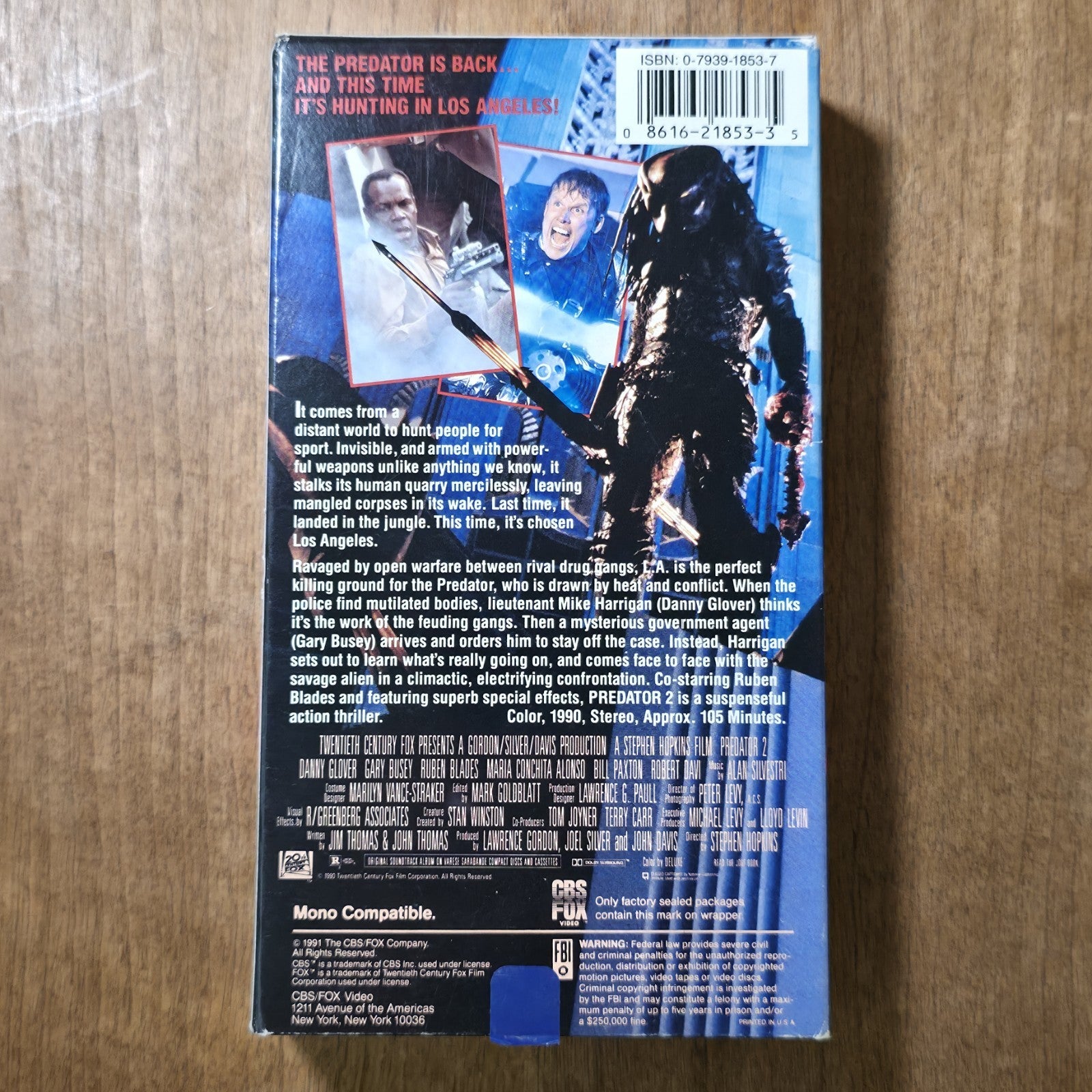 Predator 2 VHS 1996 Sci-Fi Action Danny Glover Gary Busey