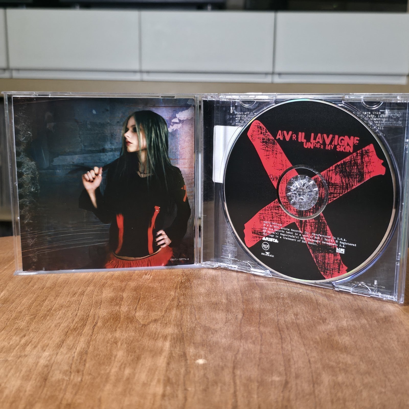 Avril Lavigne - Under My Skin CD Album 2004 Pop Rock