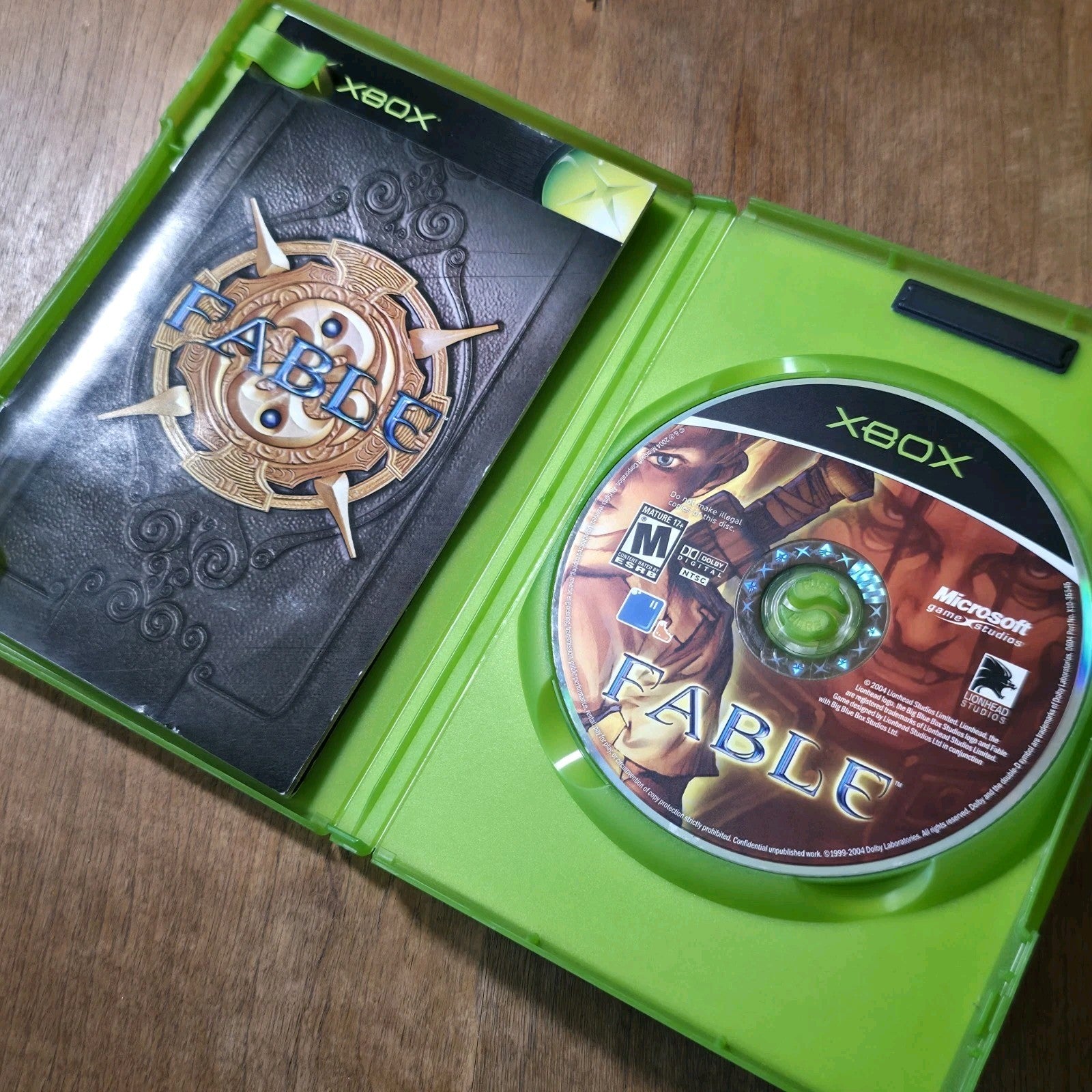 Fable 2004 Microsoft Xbox Lionhead RPG Action Adventure CIB Needs Resurfacing