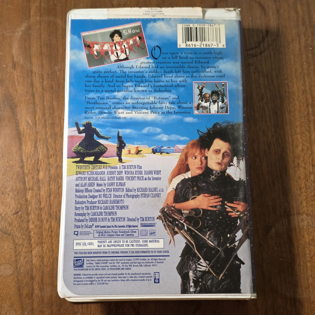 Edward Scissorhands VHS 1990 Fantasy Drama Johnny Depp Clamshell