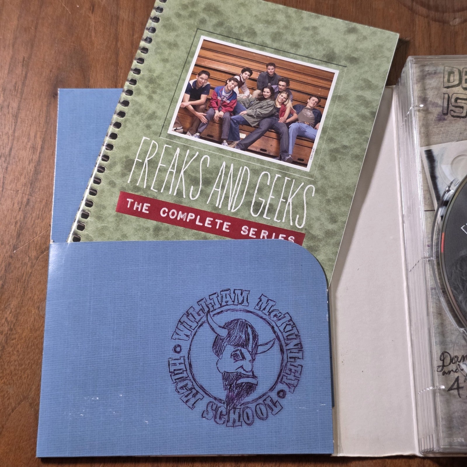 Freaks and Geeks - The Complete Series DVD Box Set 2004 Comedy HTF