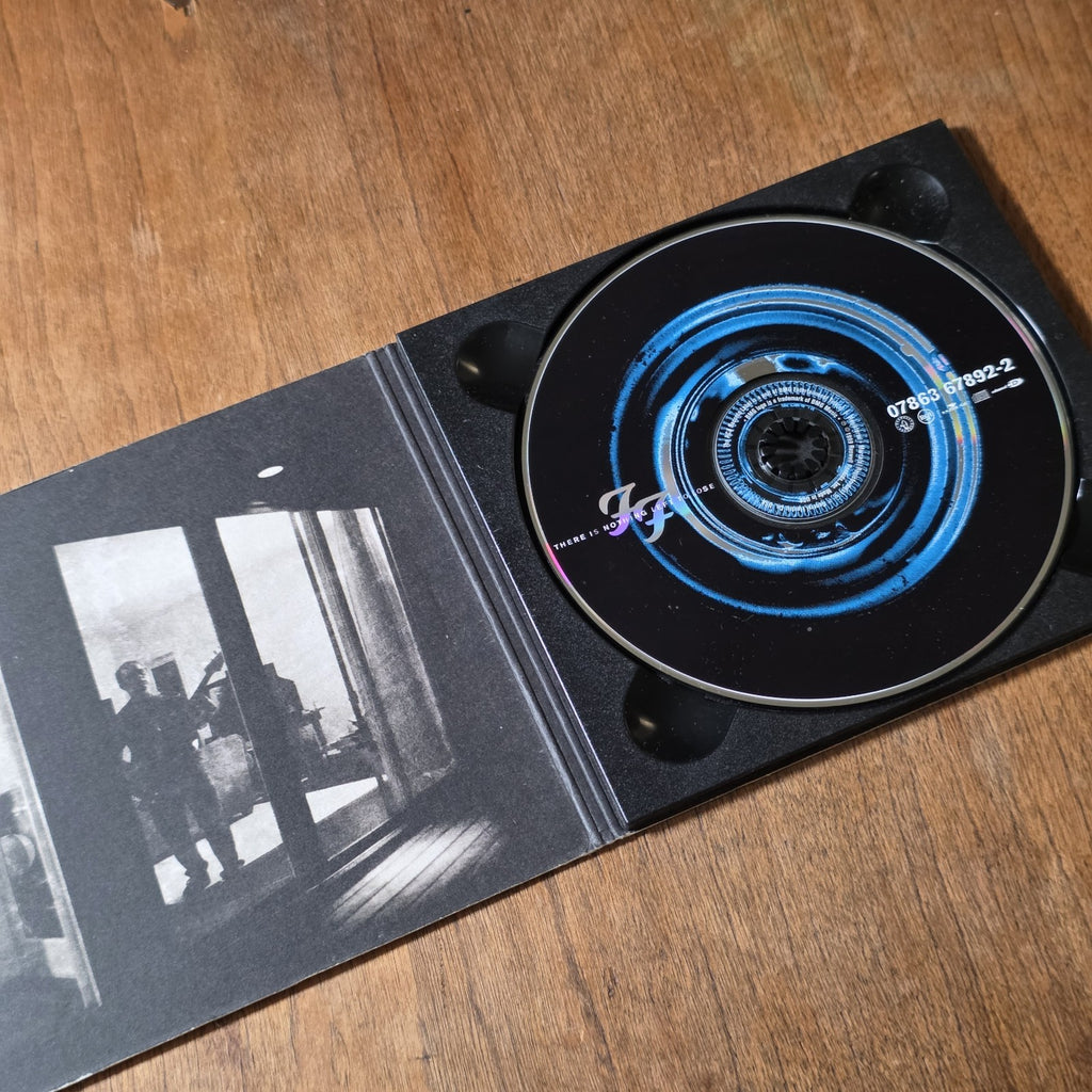 Foo Fighters - There Is Nothing Left to Lose CD Album 1999 Alternative Rock