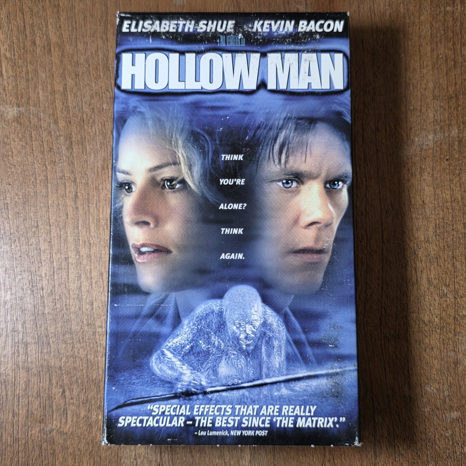 Hollow Man 2000 VHS Paul Verhoeven Sci-Fi Thriller 2001 Kevin Bacon