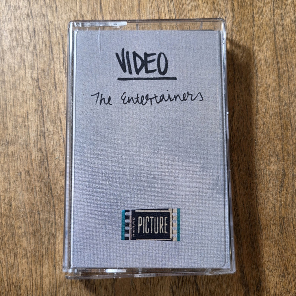 Video - The Entertainers Cassette Album 2015 Lo-Fi Indie